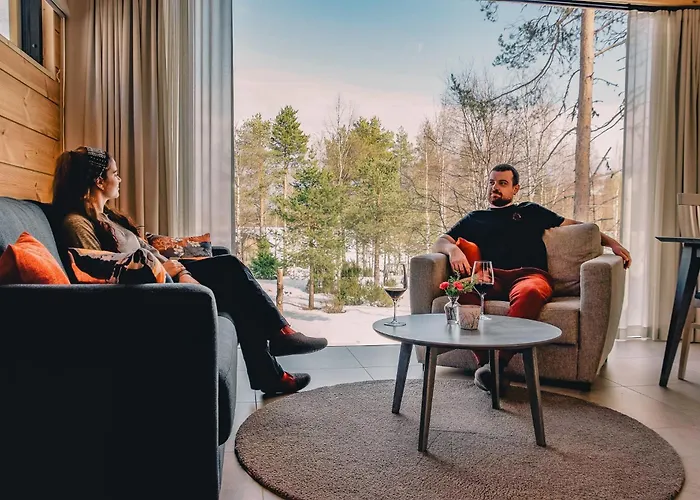 Hotel Sunday Morning